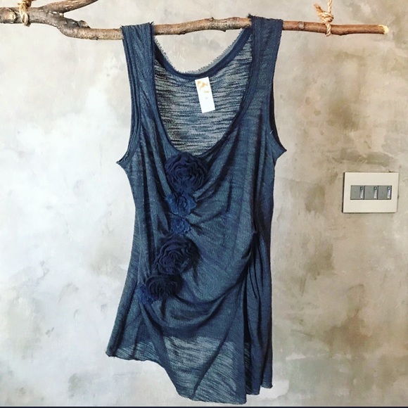 Anthropologie Tops - Anthropologie C Kerr Gray floral tank top Size M